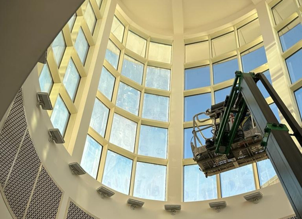 The Clear Path for Winter Interior Window Cleaning and Maintenance - post